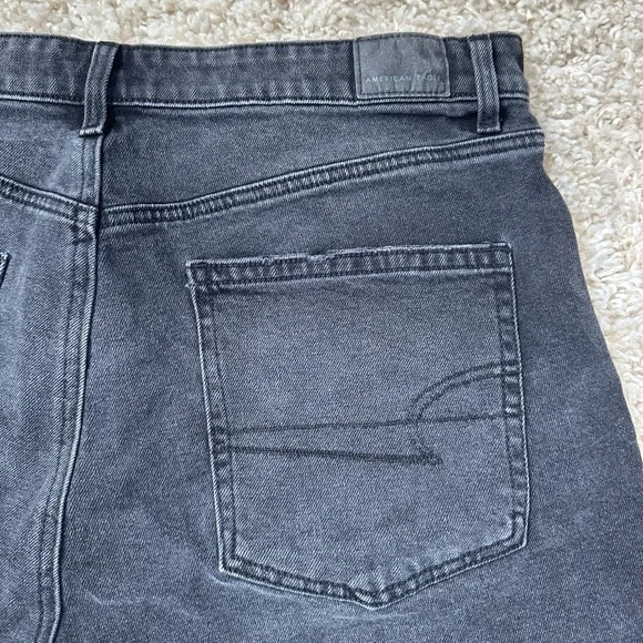 American Eagle High Rise Boyfriend Shorts - Picture 7 of 7